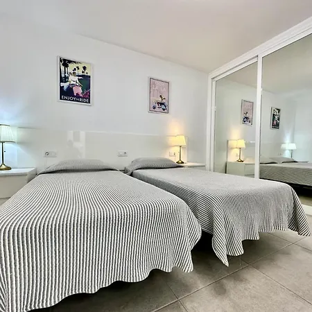 Primero Golf Del Sur Villa *